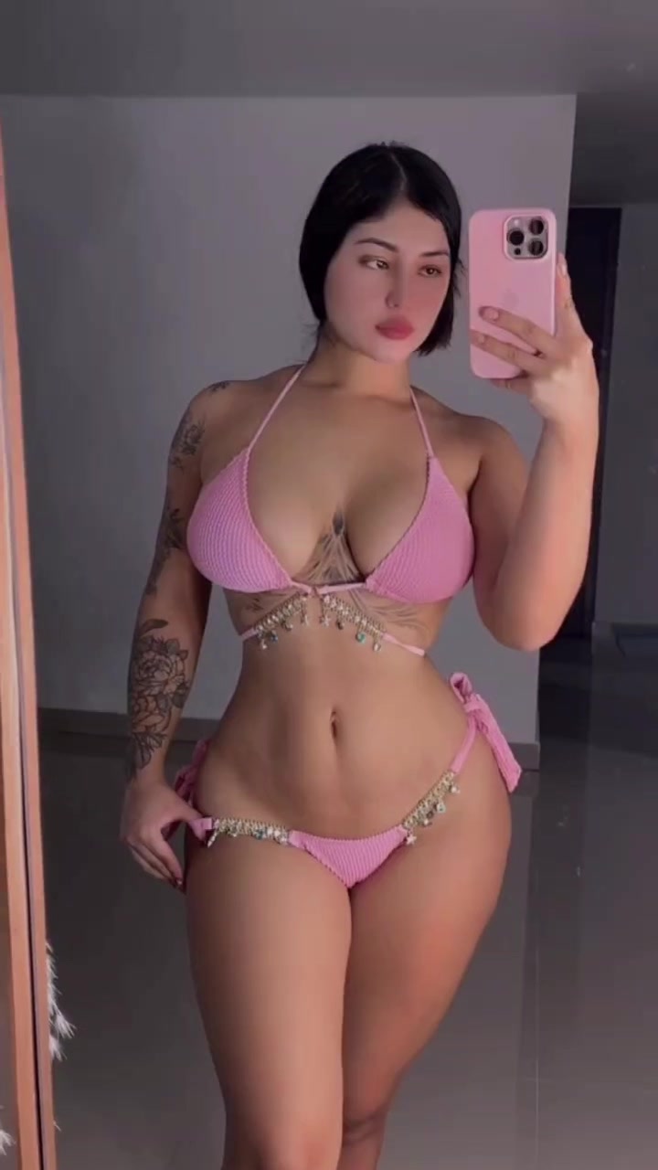 Alaina Ellis Leaks onlyfans video show body in underwear