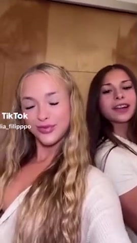 Julia Filippo and Sophie Rain Onlyfans Video Lessbian SEx